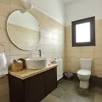 Protopapas House Case de vacanță Kato Amiandos