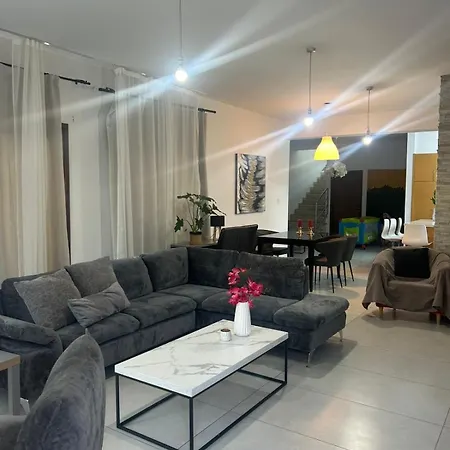 Dom wakacyjny Protopapas House